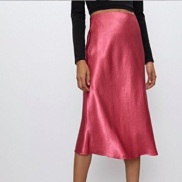 Aritzia Dresses & Skirts - Aritzia Babaton Slip Satin Midi Skirt Pink Size 12